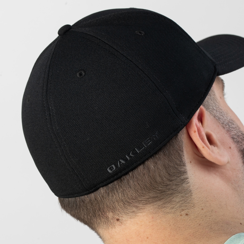 Imagem 5 do produto Boné Aba Curva Oakley Tincan - Fechado - Adulto
