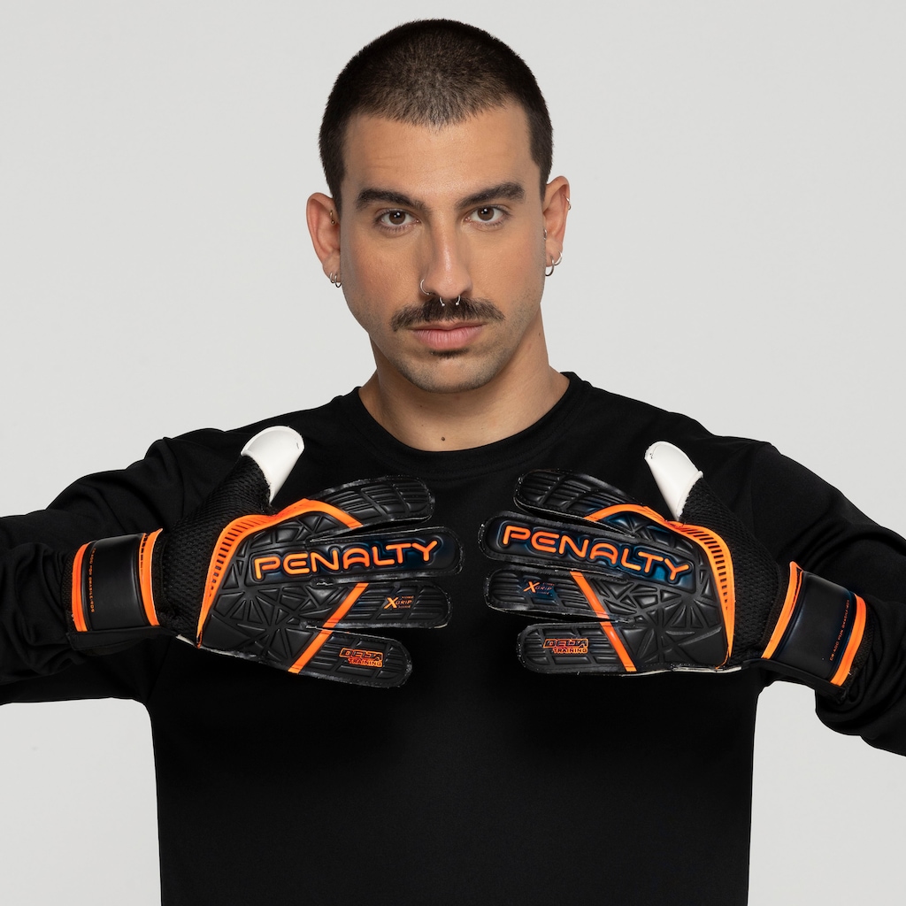 Imagem 2 do produto Luvas de Goleiro Penalty Delta Training - Adulto