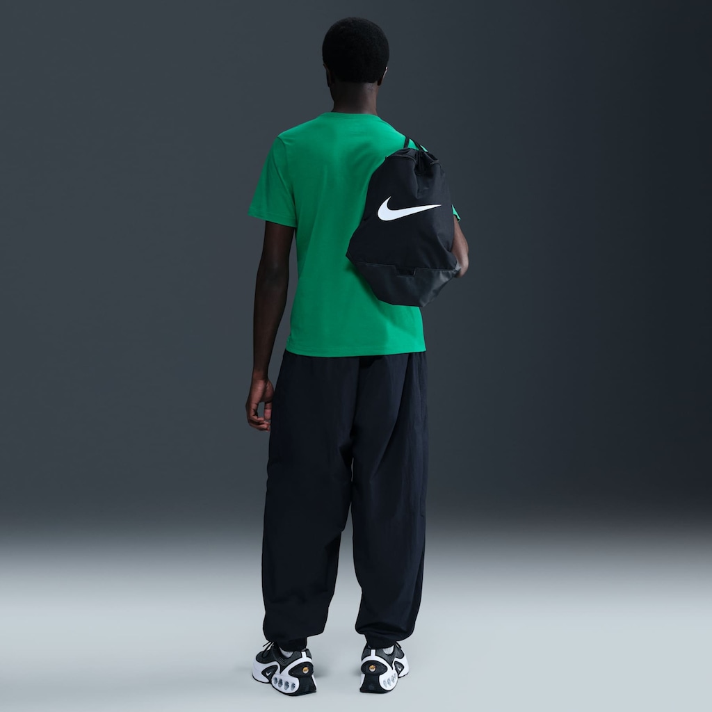 Imagem 4 do produto Camiseta Básica Nike Club Logo Pequeno Masculina
