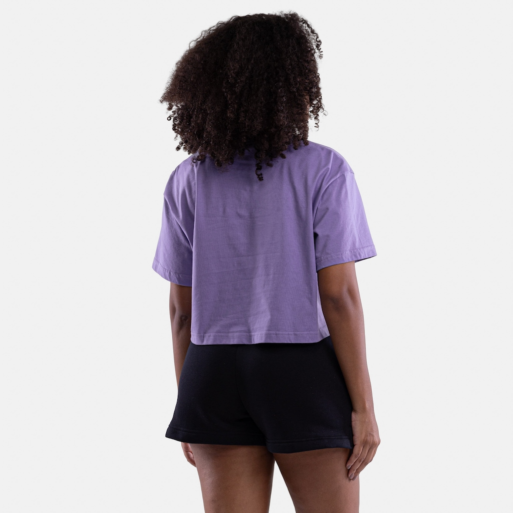 Imagem 2 do produto Blusa Cropped Nike Tee Sportswear Essential - Feminina