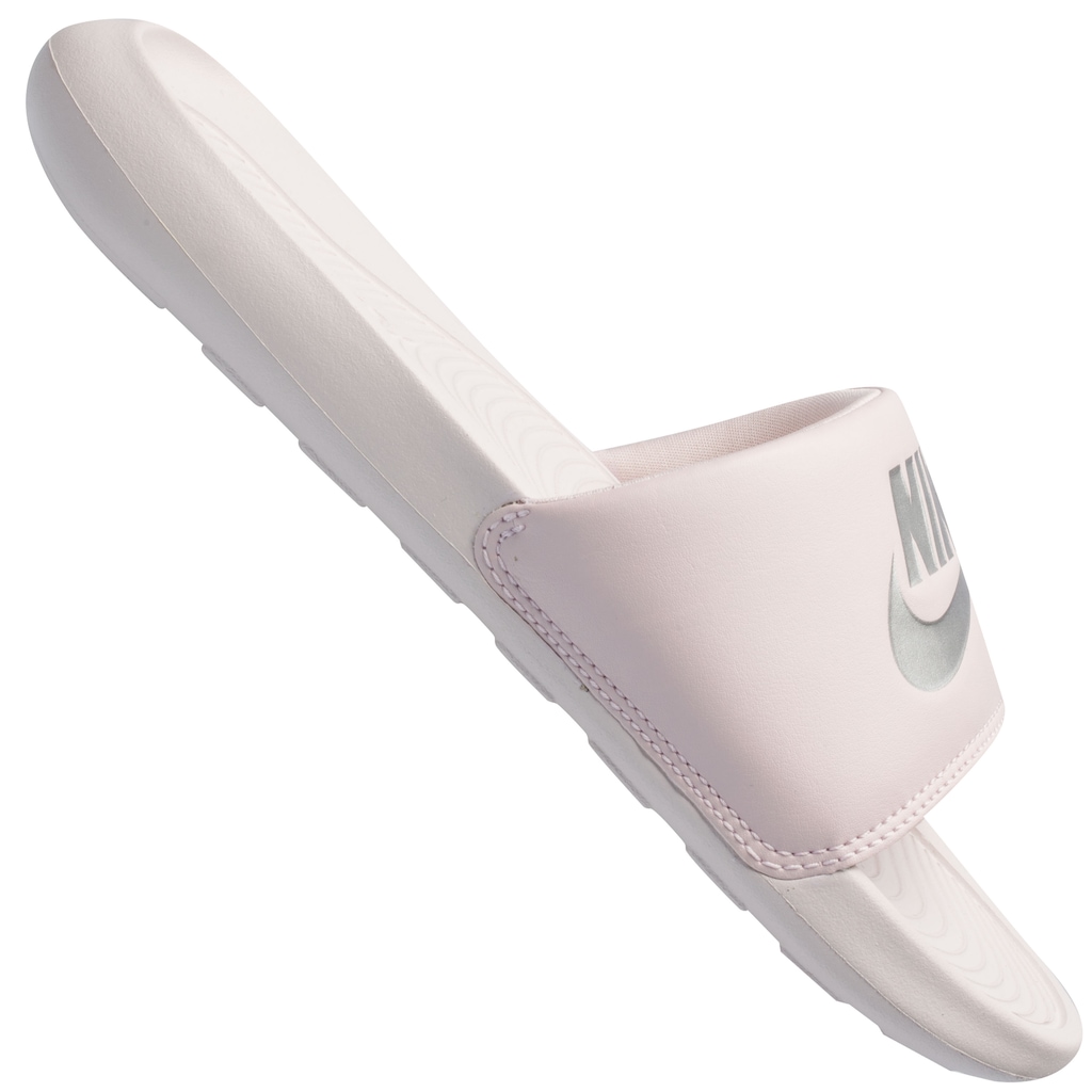 Imagem 2 do produto Chinelo Nike Victori One - Slide - Feminino