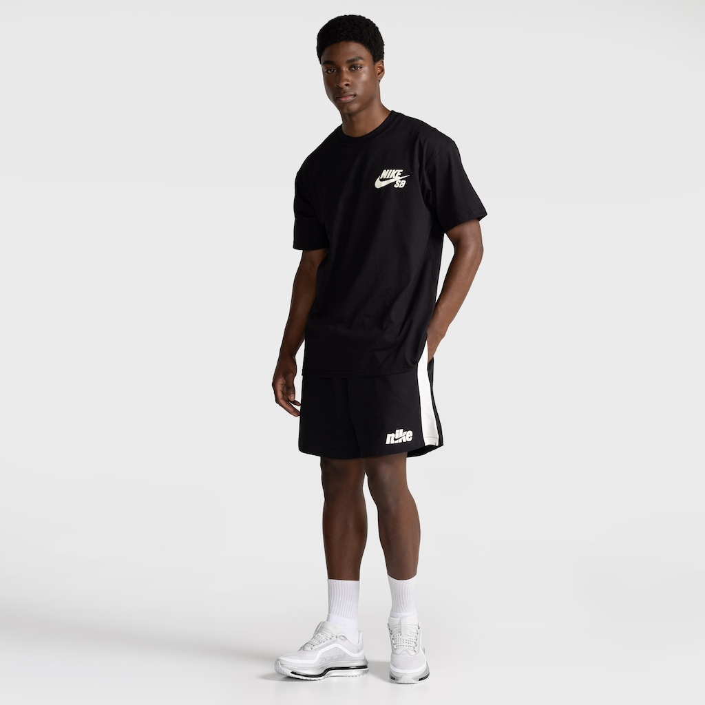 Imagem 3 do produto Camiseta Nike SB Logo - Masculina
