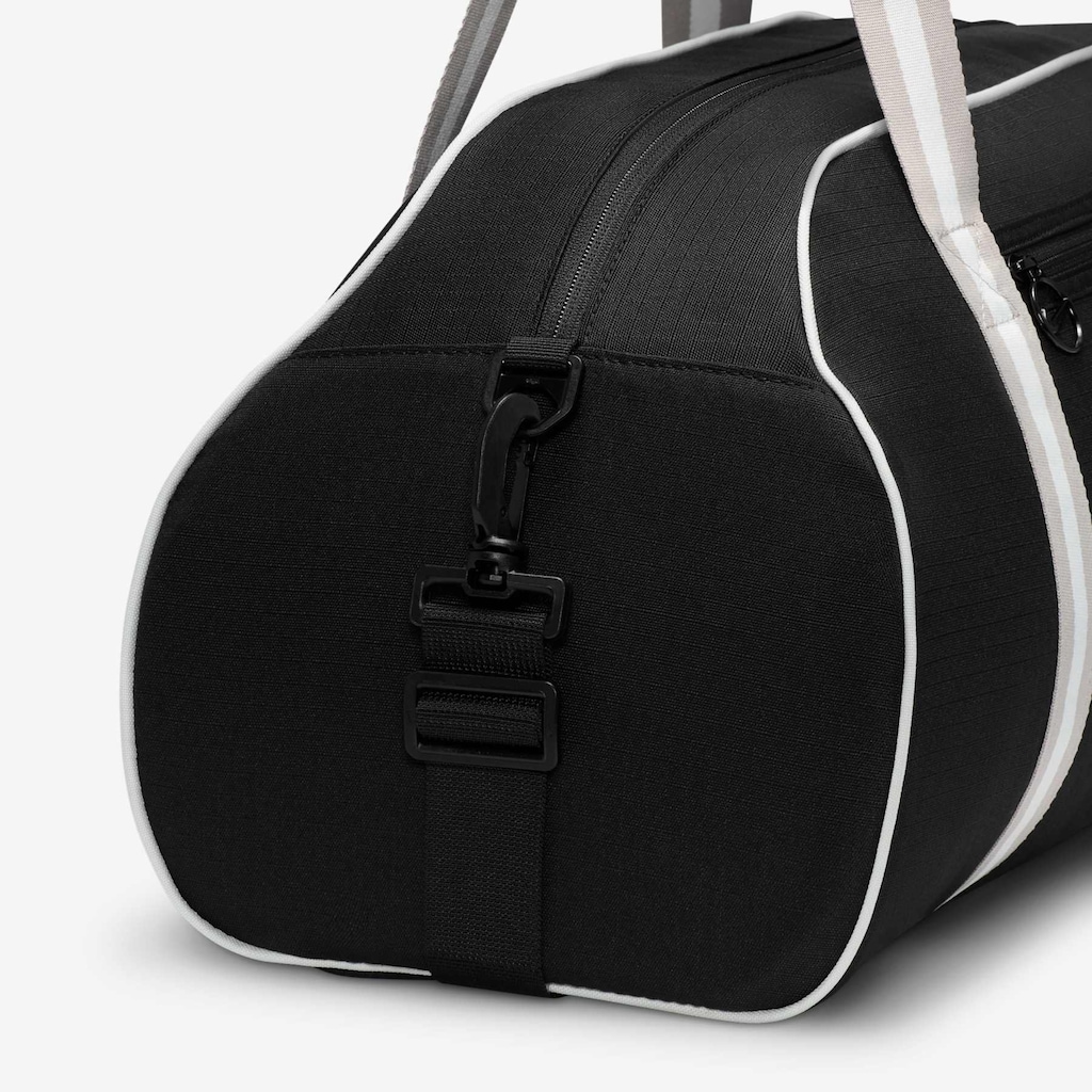 Imagem 4 do produto Bolsa Nike Gym Club Bag Plus - 24 Litros