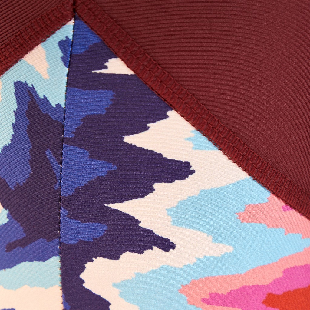 Imagem 5 do produto Calça Legging Feminina Farm Chevron Tucanos
