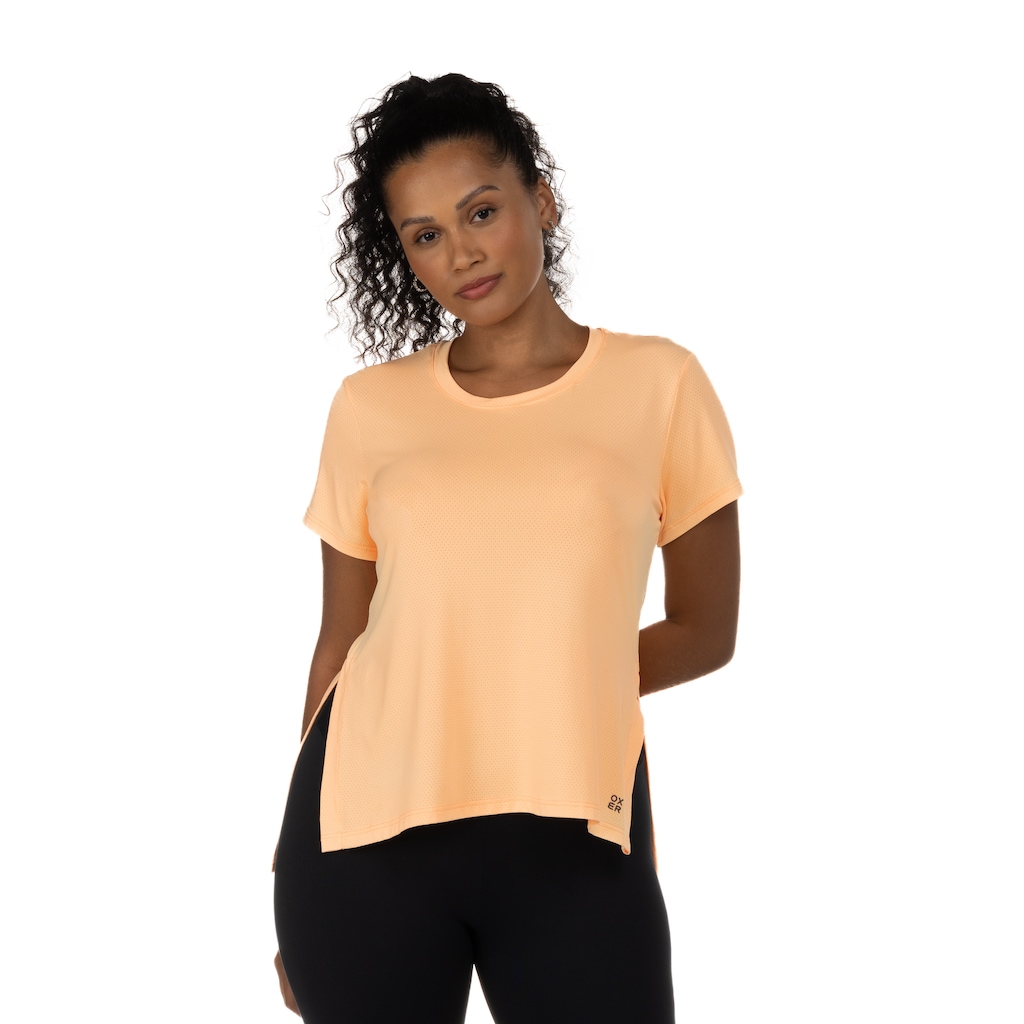 Imagem 4 do produto Camiseta Respirável Cava Tradicional Oxer Manga Curta com Abertura Lateral - Feminina