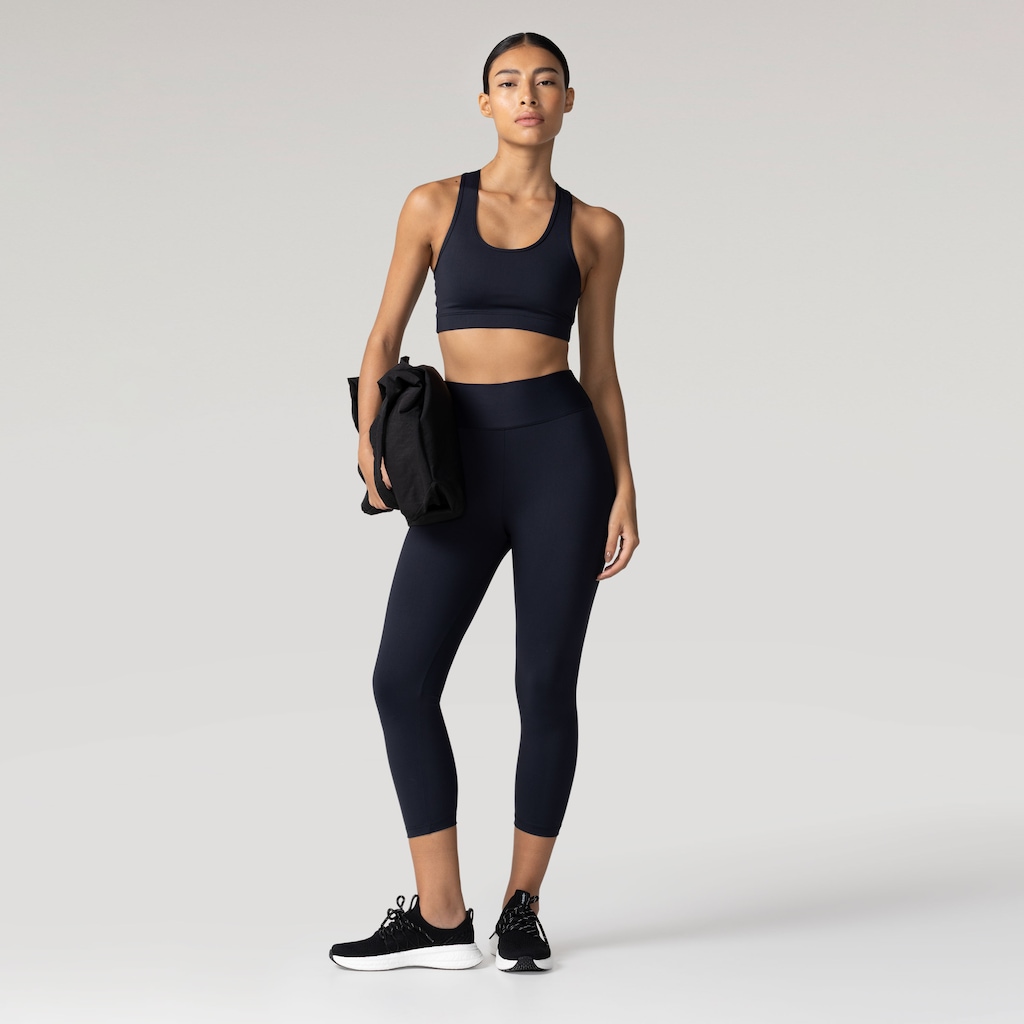 Imagem 4 do produto Calça Capri Oxer Campeão Slim Feminina