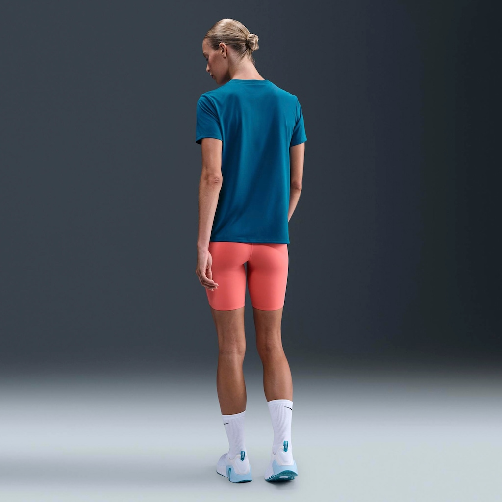 Imagem 3 do produto Camiseta Nike Training Dri-FIT - Feminina