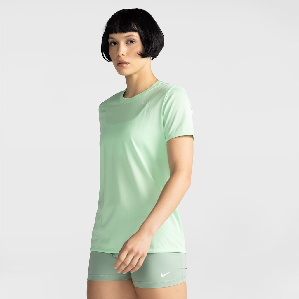 Imagem 1 do produto Camiseta Nike Training Dri-FIT - Feminina