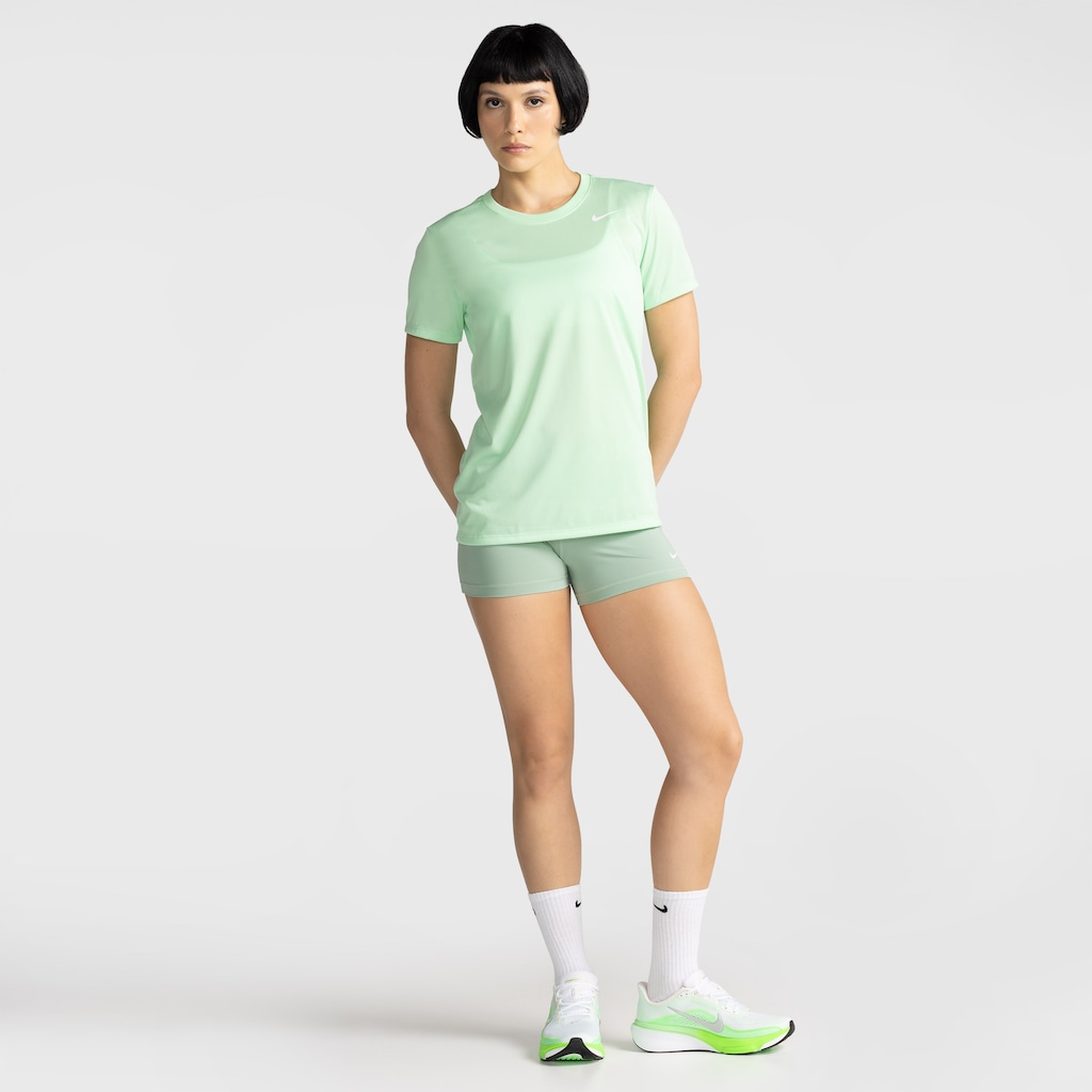 Imagem 3 do produto Camiseta Nike Training Dri-FIT - Feminina