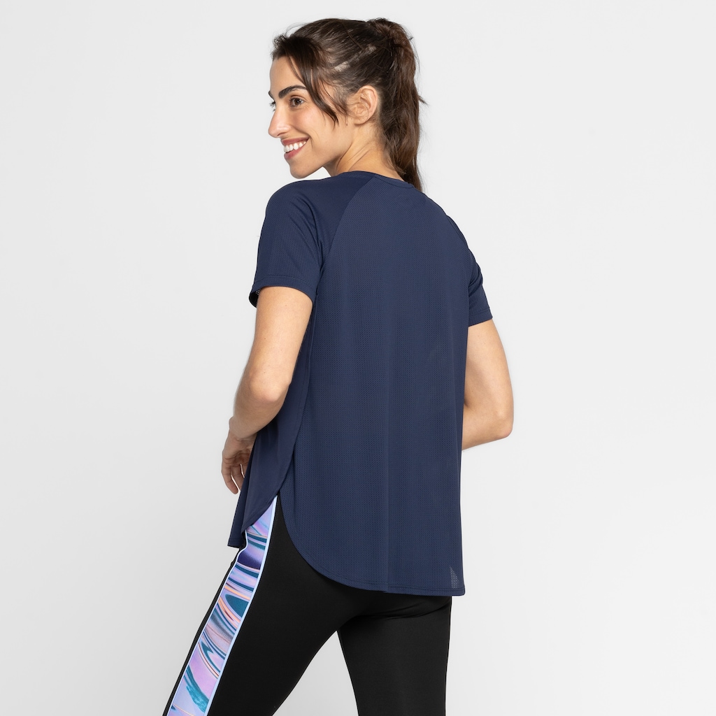 Imagem 2 do produto Camiseta Feminina ASICS Manga Curta Textura