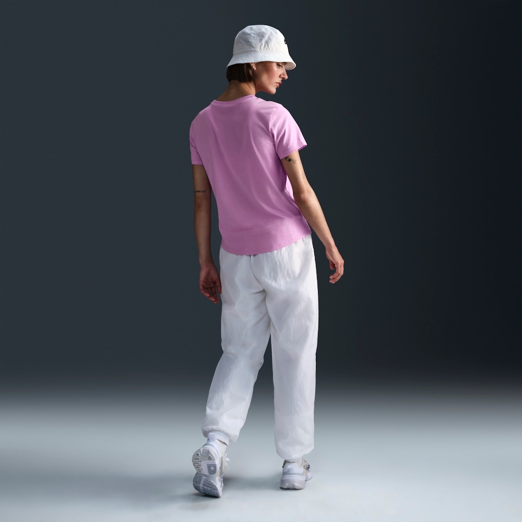 Imagem 5 do produto Camiseta Feminina Nike Manga Curta Sportswear Essential Icon