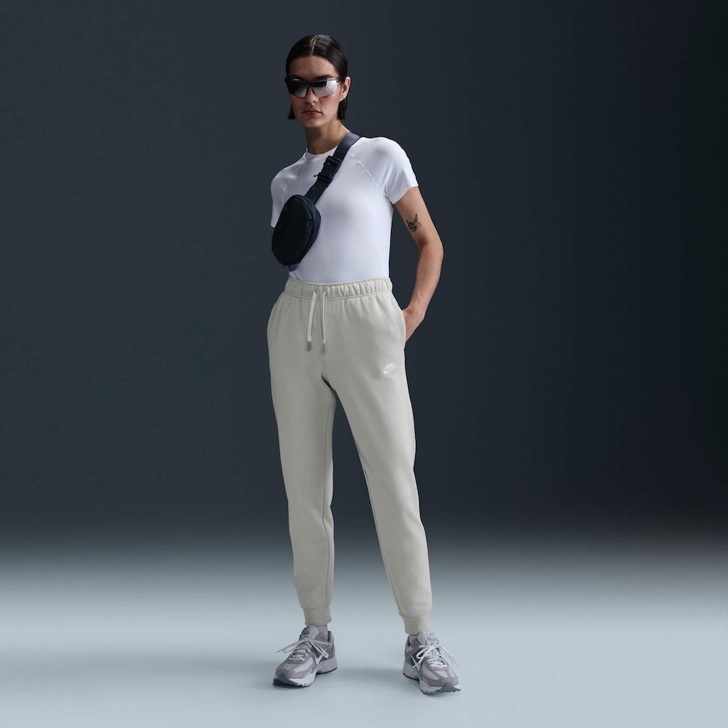 Imagem 2 do produto Calça Nike Feminina Sportswear Club Flc Pant Std