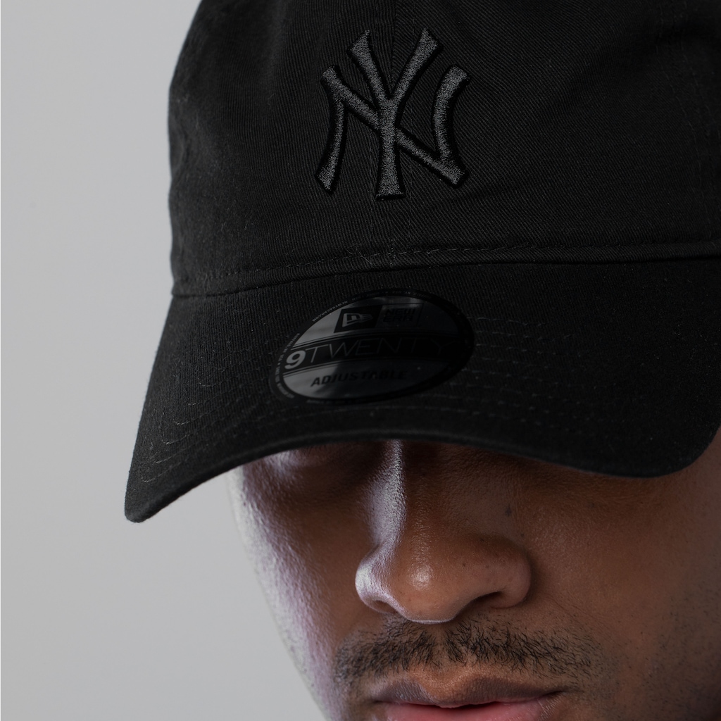 Imagem 3 do produto Boné Aba Curva New York Yankees New Era MLB 920 Strapback ST PERM BLK - Adulto