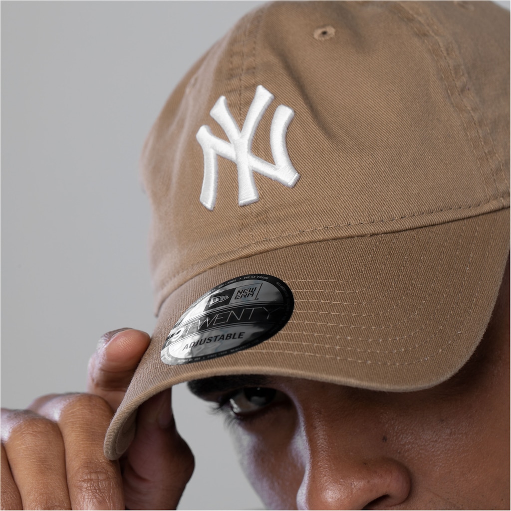 Imagem 3 do produto Boné Aba Curva New York Yankees New Era MLB Strapback 920 ST PERM KHK - Adulto
