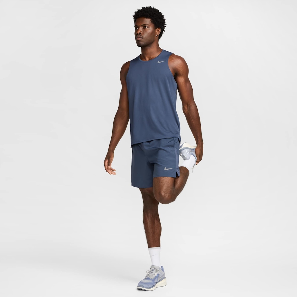 Imagem 5 do produto Camiseta Regata Masculina Nike Dri-Fit Miler