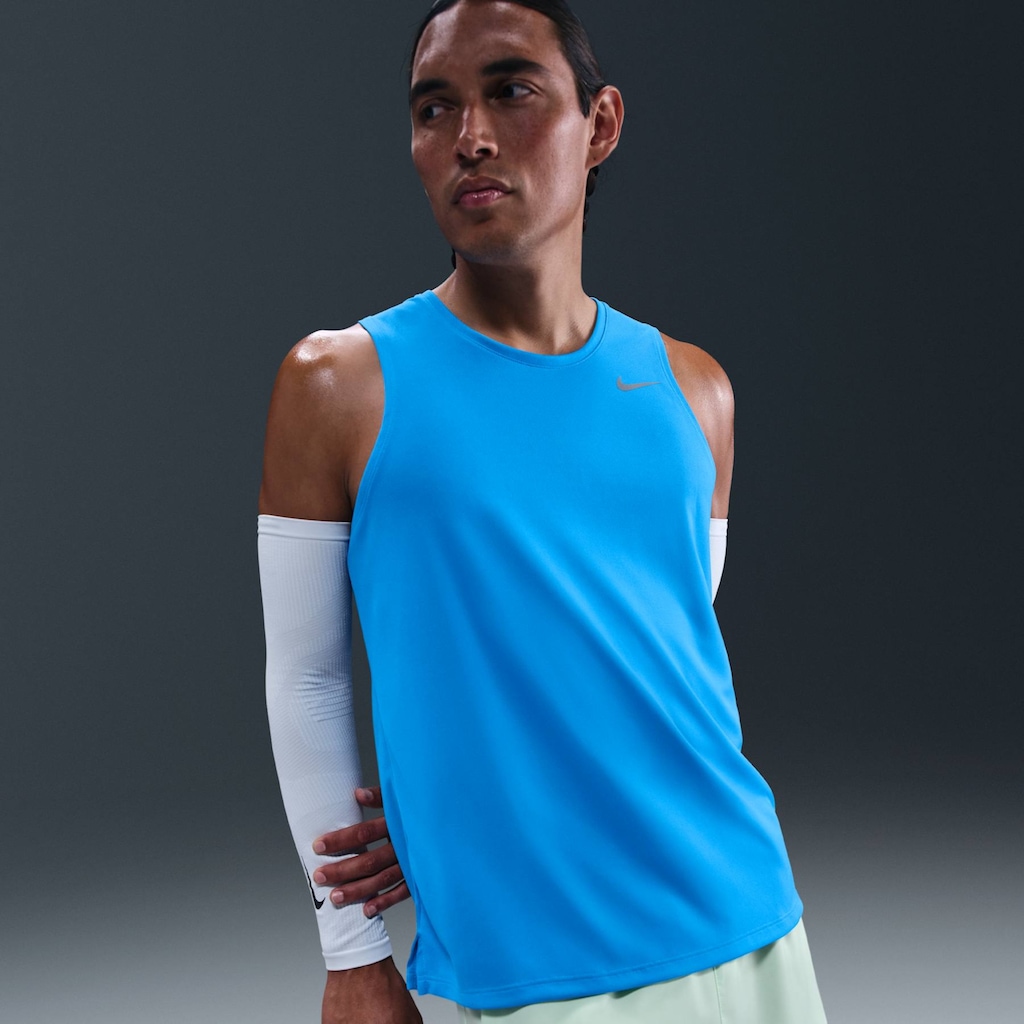 Imagem 4 do produto Camiseta Regata Masculina Nike Dri-Fit Miler