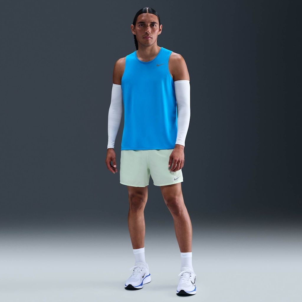 Imagem 2 do produto Camiseta Regata Masculina Nike Dri-Fit Miler