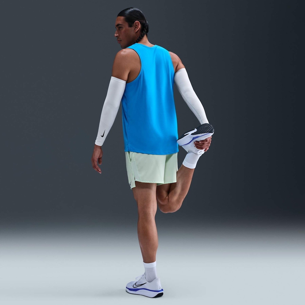 Imagem 3 do produto Camiseta Regata Masculina Nike Dri-Fit Miler