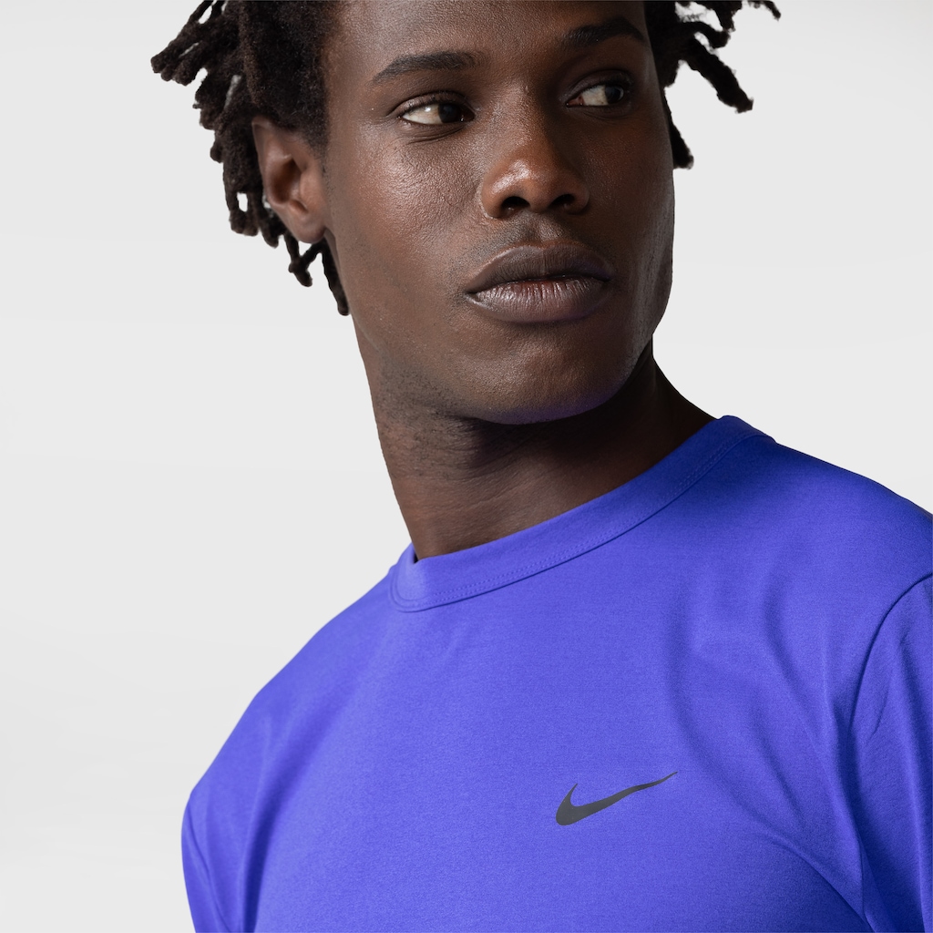 Imagem 4 do produto Camiseta Masculina Nike Manga Curta Dri-Fit UV Hyverse