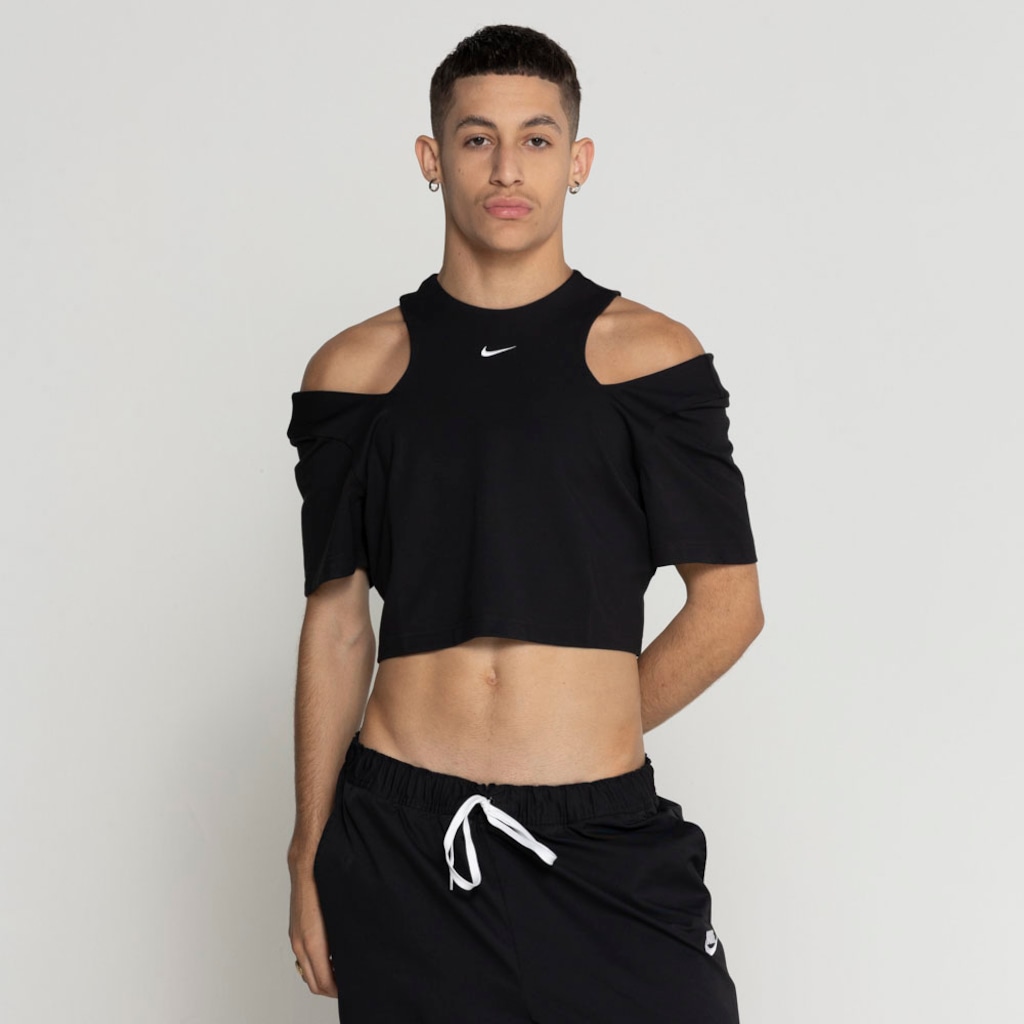 Imagem 2 do produto Blusa Cropped Nike Manga Curta