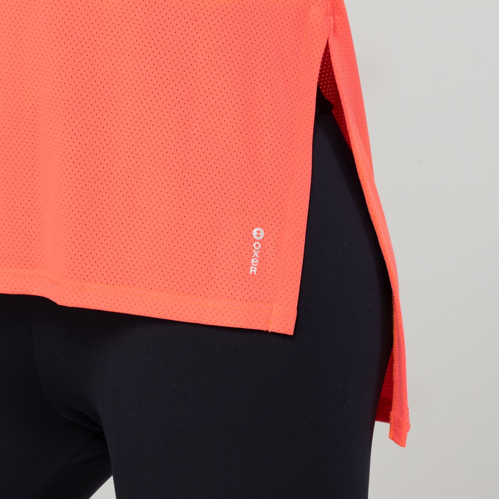 Imagem 5 do produto Camiseta Oxer Feminina Alongada Abertura Lateral