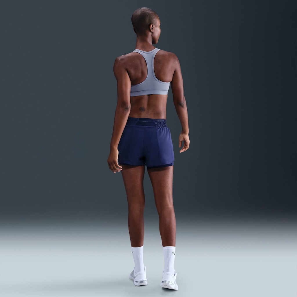 Imagem 4 do produto Top Fitness com Bojo Nike Média Sustentação Swoosh Sport