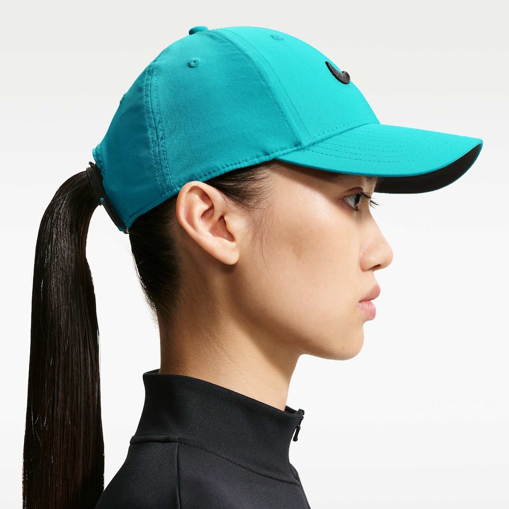 Imagem 2 do produto Boné Aba Curva Nike Dri-Fit Fly Club Cap Strapback - Adulto