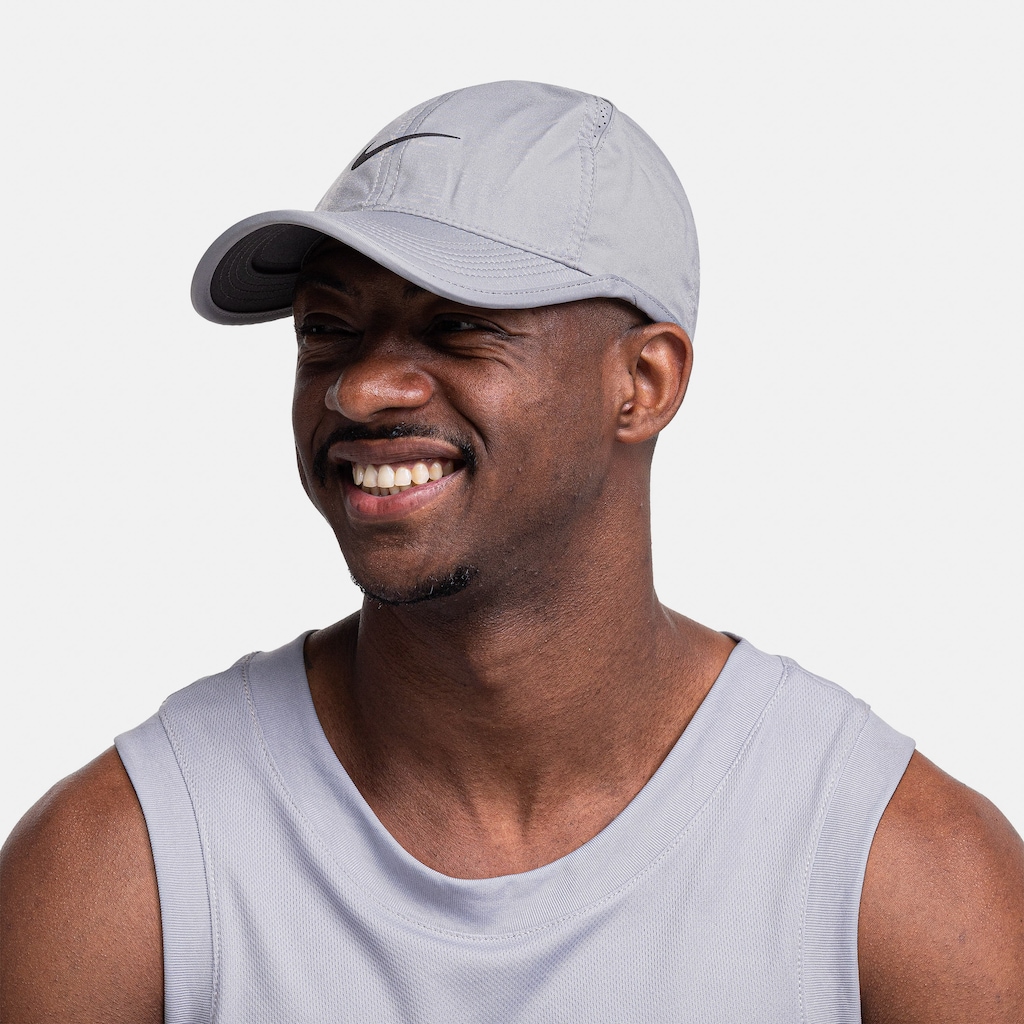 Imagem 3 do produto Boné Aba Curva Nike Strapback Dri-Fit Club AB FL P - Adulto
