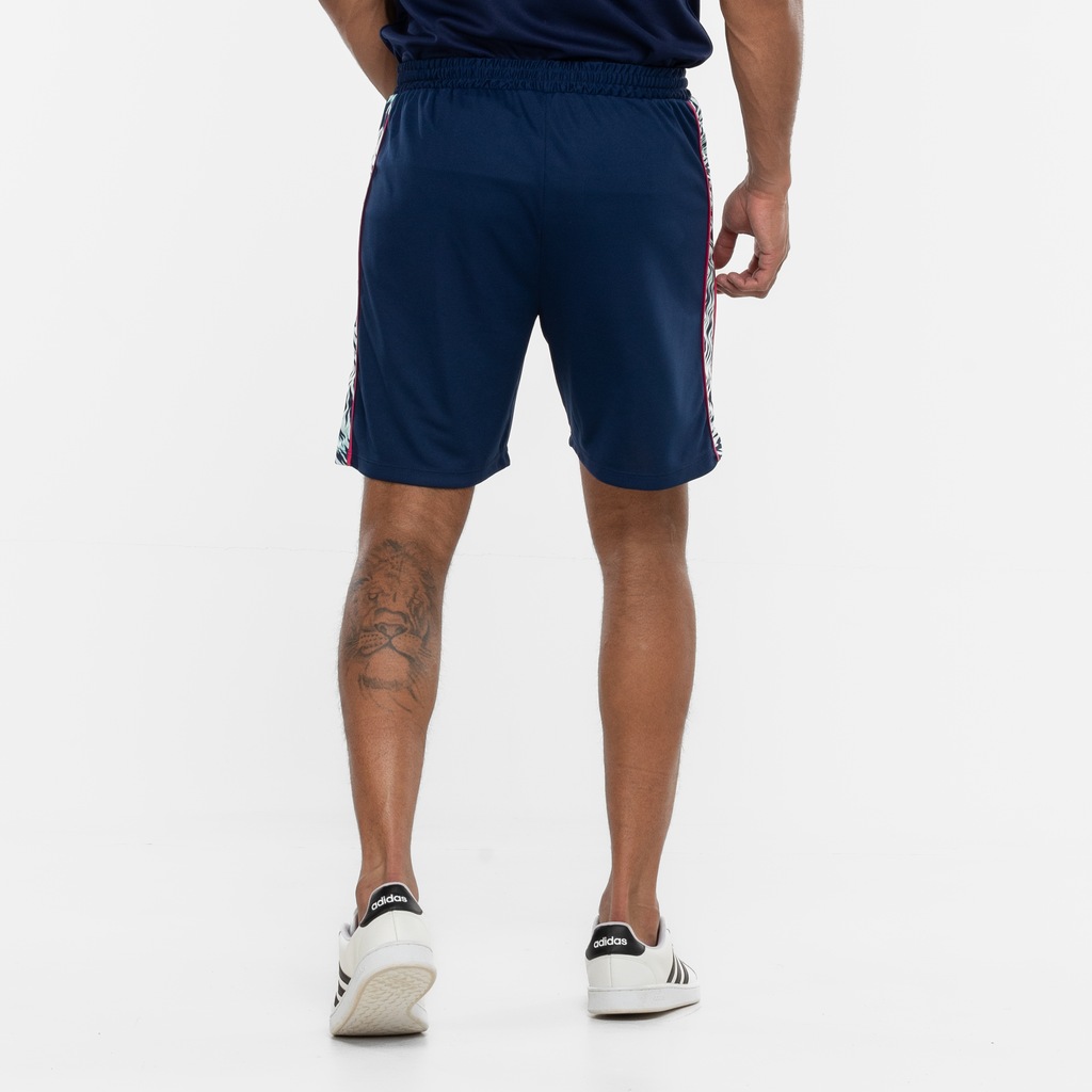 Imagem 2 do produto Bermuda Masculina UCL Recorte Class