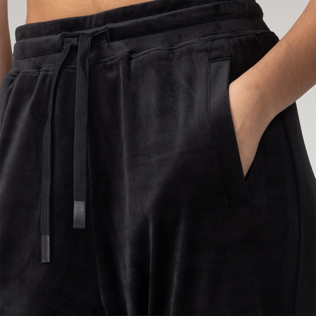 Imagem 5 do produto Calça Feminina Oxer Jogger Plush com Bolso