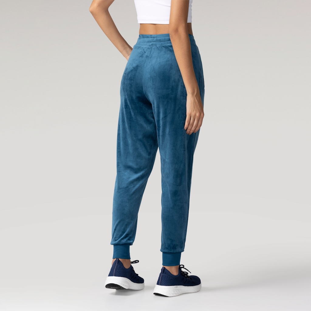 Imagem 2 do produto Calça Feminina Oxer Jogger Plush com Bolso