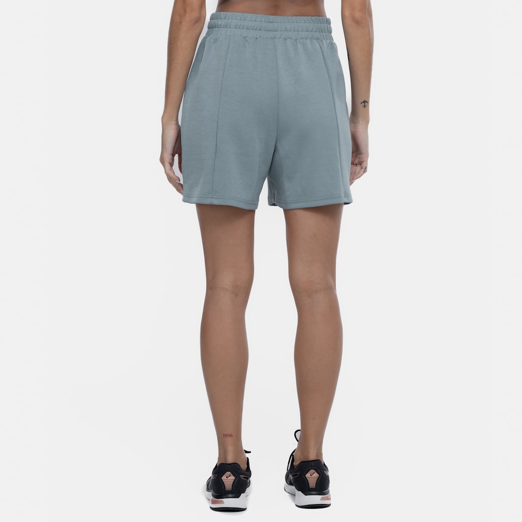 Imagem 2 do produto Short Feminino ASICS Recortes Tokyo