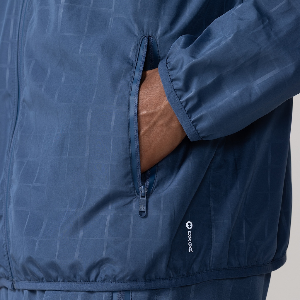 Imagem 5 do produto Jaqueta Corta-Vento Masculina Oxer com Capuz Tecido Plano Heat Embossed