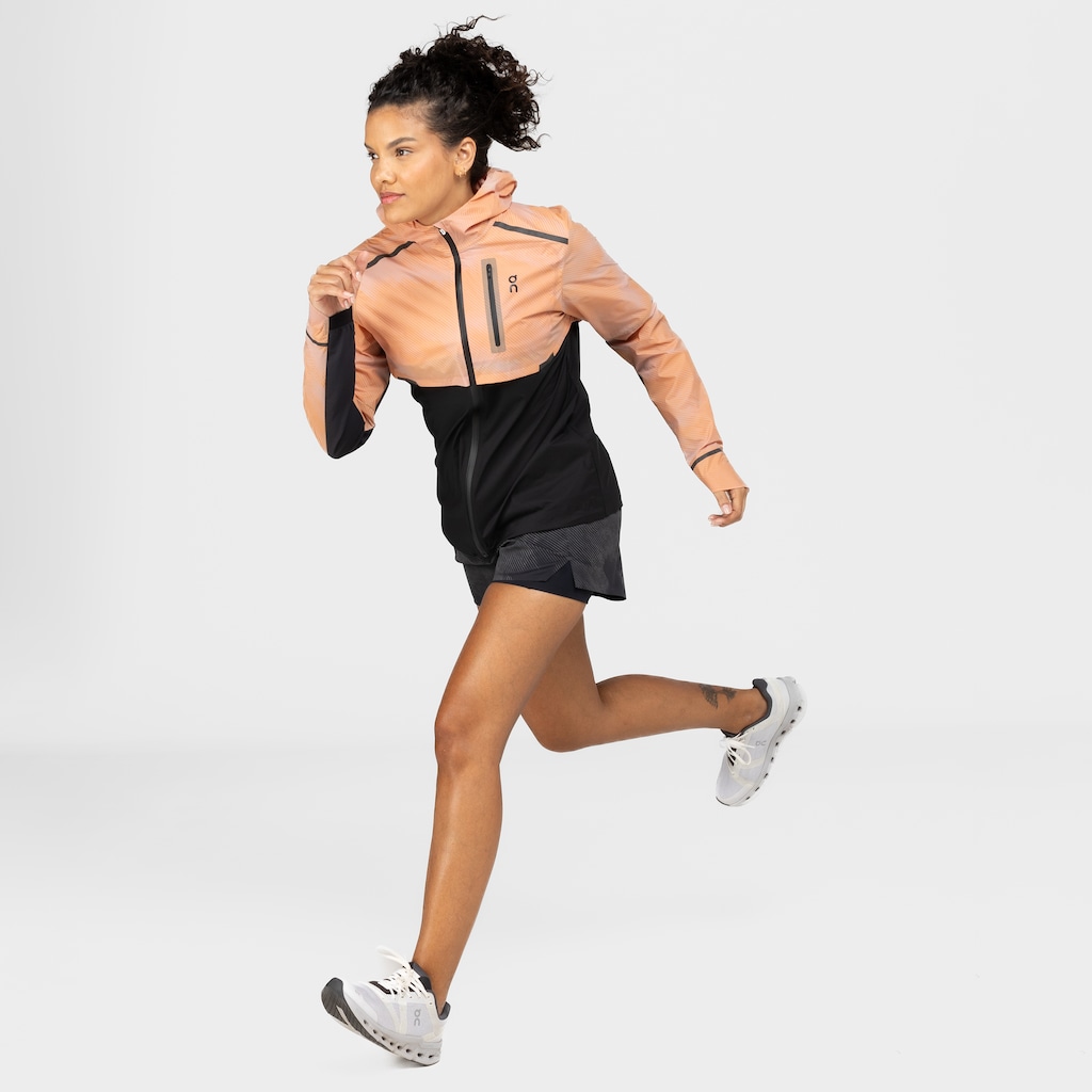 Imagem 3 do produto Jaqueta Corta-Vento Feminina On Running com Capuz Weather Lumos