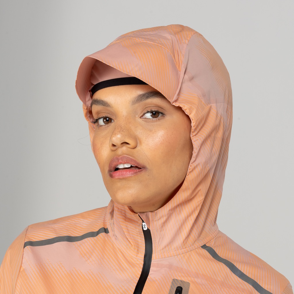 Imagem 5 do produto Jaqueta Corta-Vento Feminina On Running com Capuz Weather Lumos