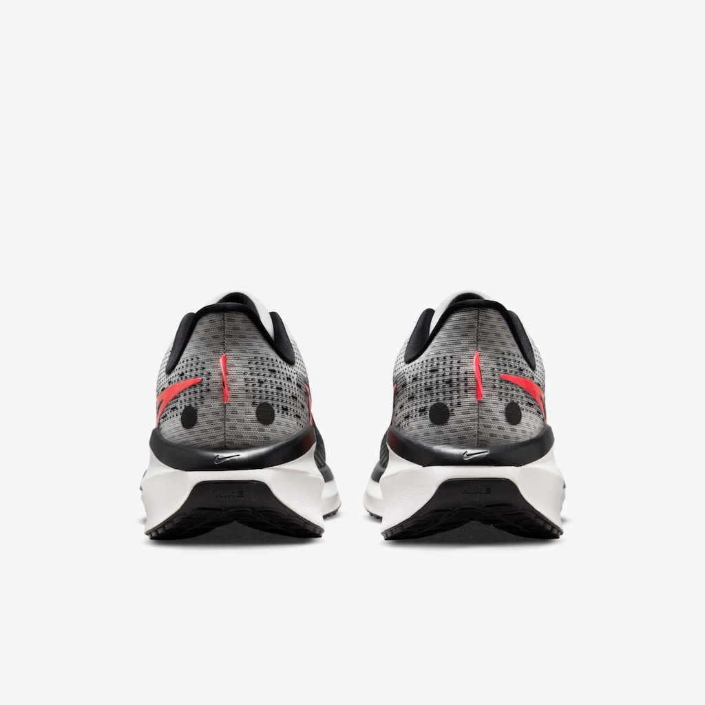 Imagem 5 do produto Tênis Nike Vomero 17 - Masculino
