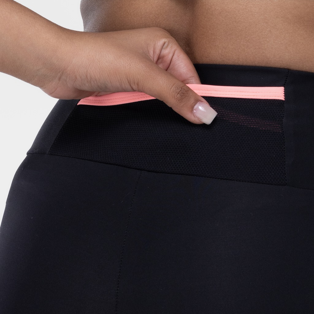 Imagem 3 do produto Bermuda Feminina Oxer Bolso Traseiro Cós Médio Alta Compressão