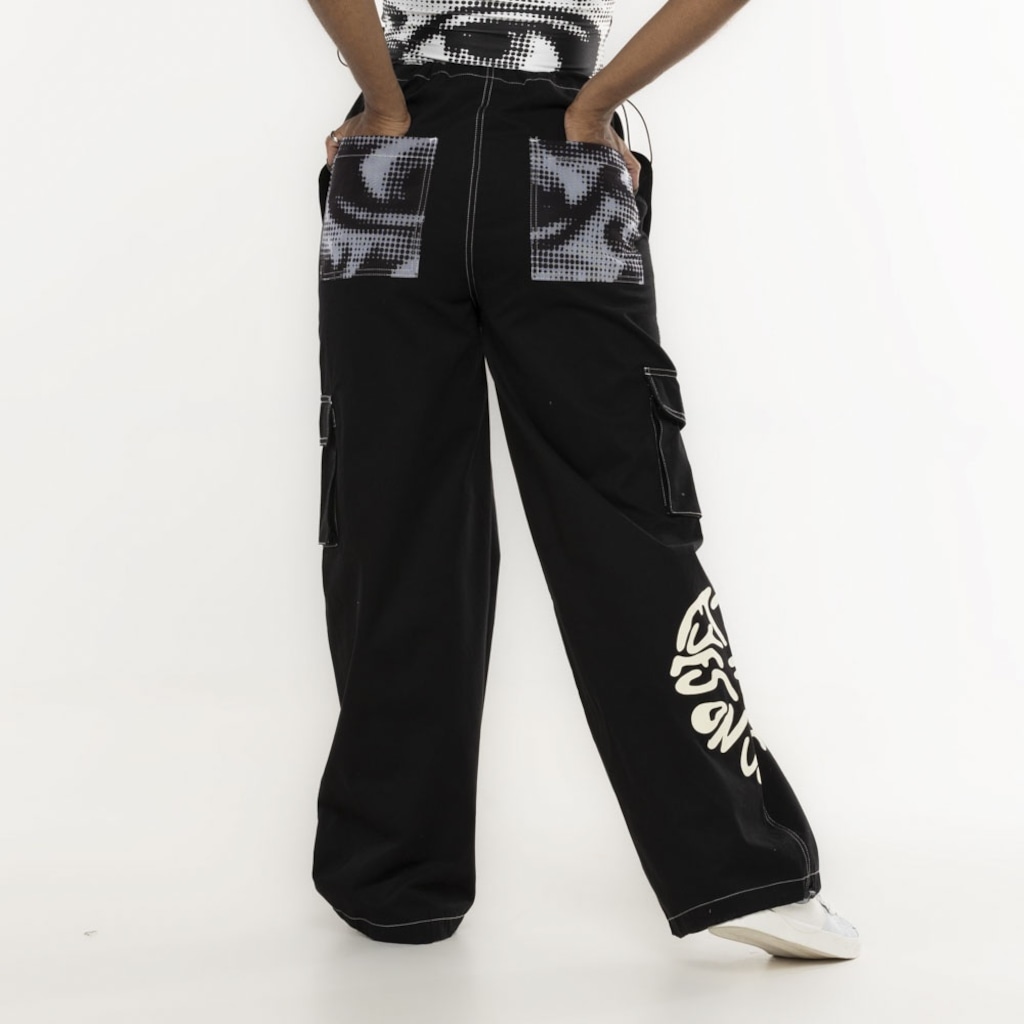 Imagem 4 do produto Calça Cargo Jade I Ve Got My Eyes On You - Feminina