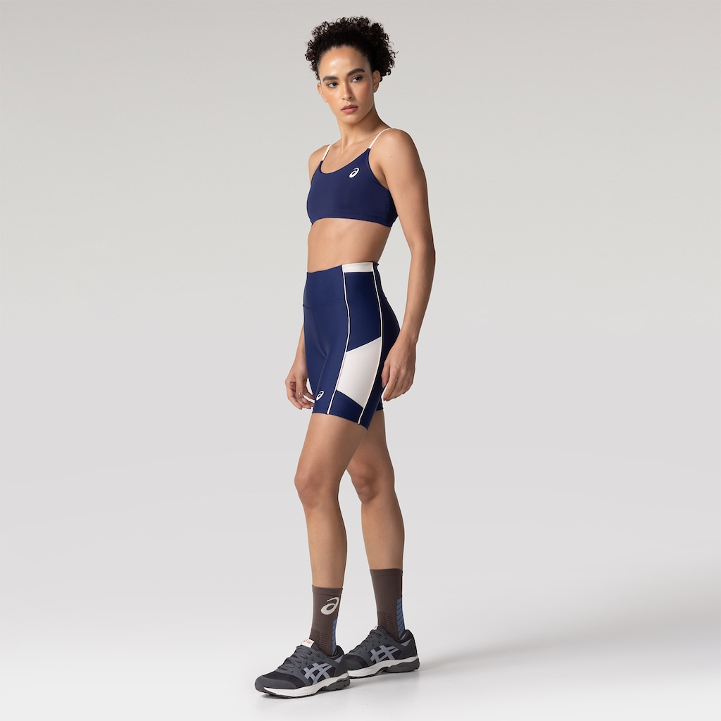 Imagem 4 do produto Bermuda Feminina ASICS Recortes Poliamida UV