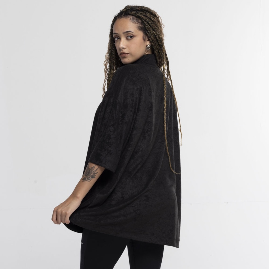 Imagem 3 do produto Camiseta FTDNC Manga Curta Oversized Gola Alta Zipper
