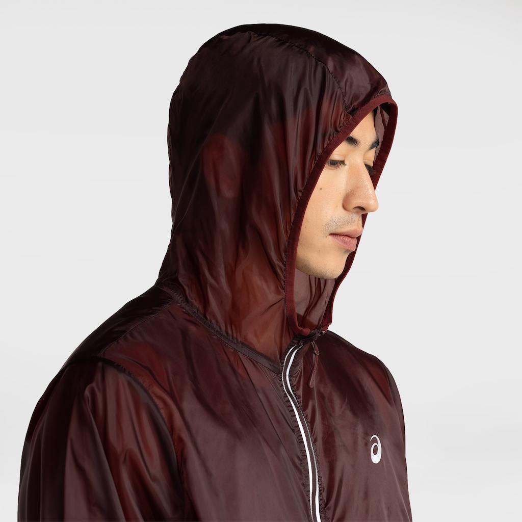 Imagem 4 do produto Jaqueta Masculina ASICS com Capuz Ultraleve Packable Repelente à Água