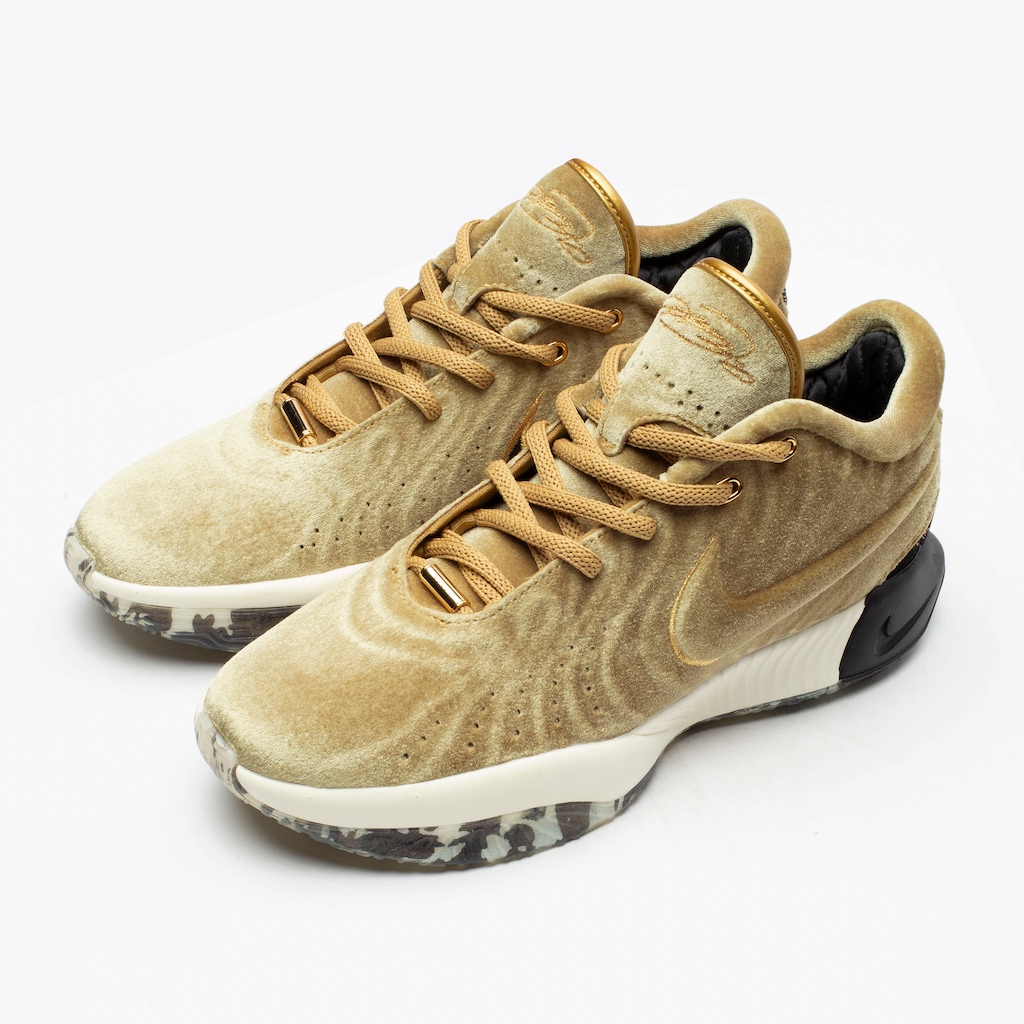 Imagem 4 do produto Tênis Nike Lebron XXI - Masculino
