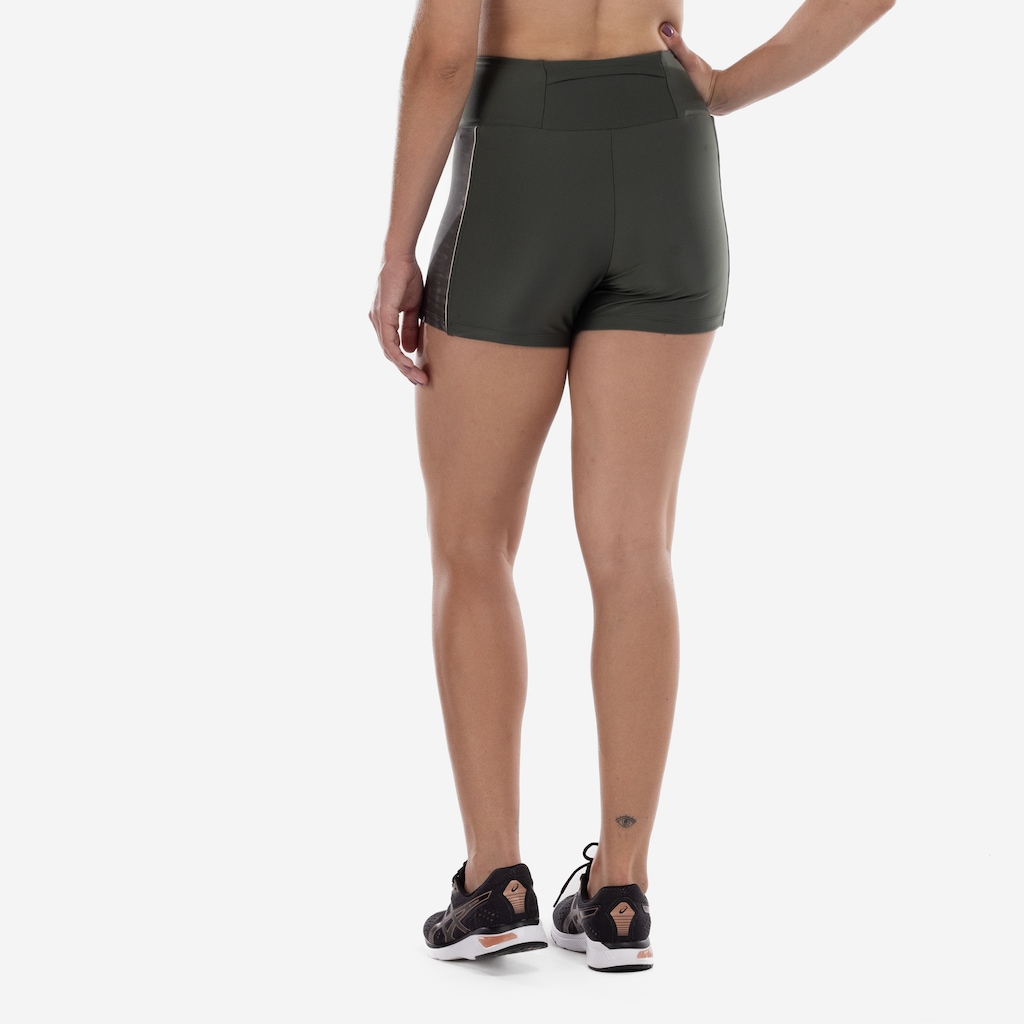 Imagem 2 do produto Bermuda Feminina ASICS Shibori Recortes
