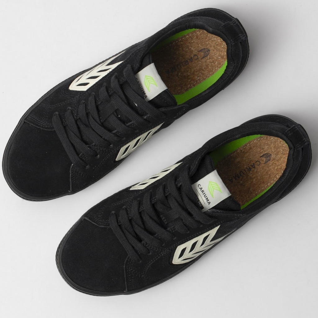 Imagem 4 do produto Tênis Cariuma Catiba Pro Low All Black Suede And Canvas Ivory Logo