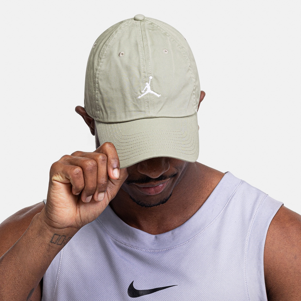 Imagem 5 do produto Boné Aba Curva Jordan Nike Club Cap US Strapback Adulto