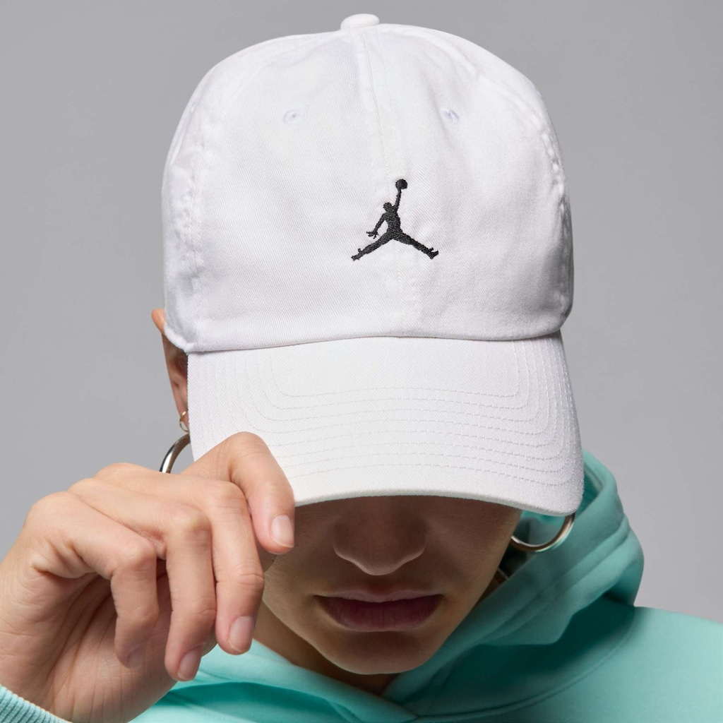 Imagem 4 do produto Boné Aba Curva Jordan Nike Club Cap US Strapback Adulto