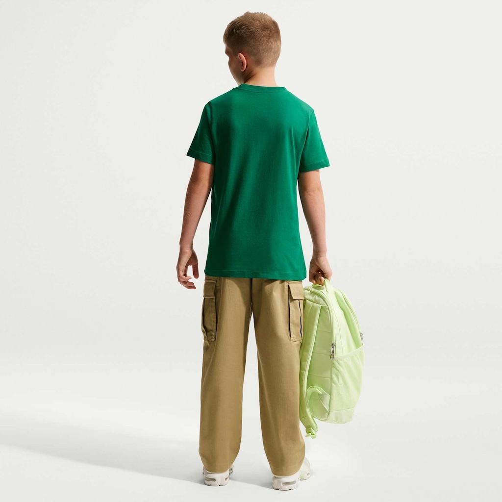 Imagem 4 do produto Camiseta Juvenil Nike Manga Curta Sportswear Embroidered Future