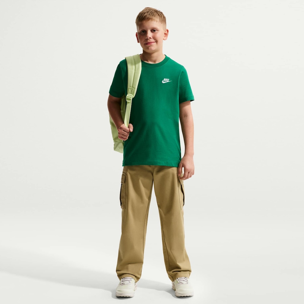 Imagem 3 do produto Camiseta Juvenil Nike Manga Curta Sportswear Embroidered Future