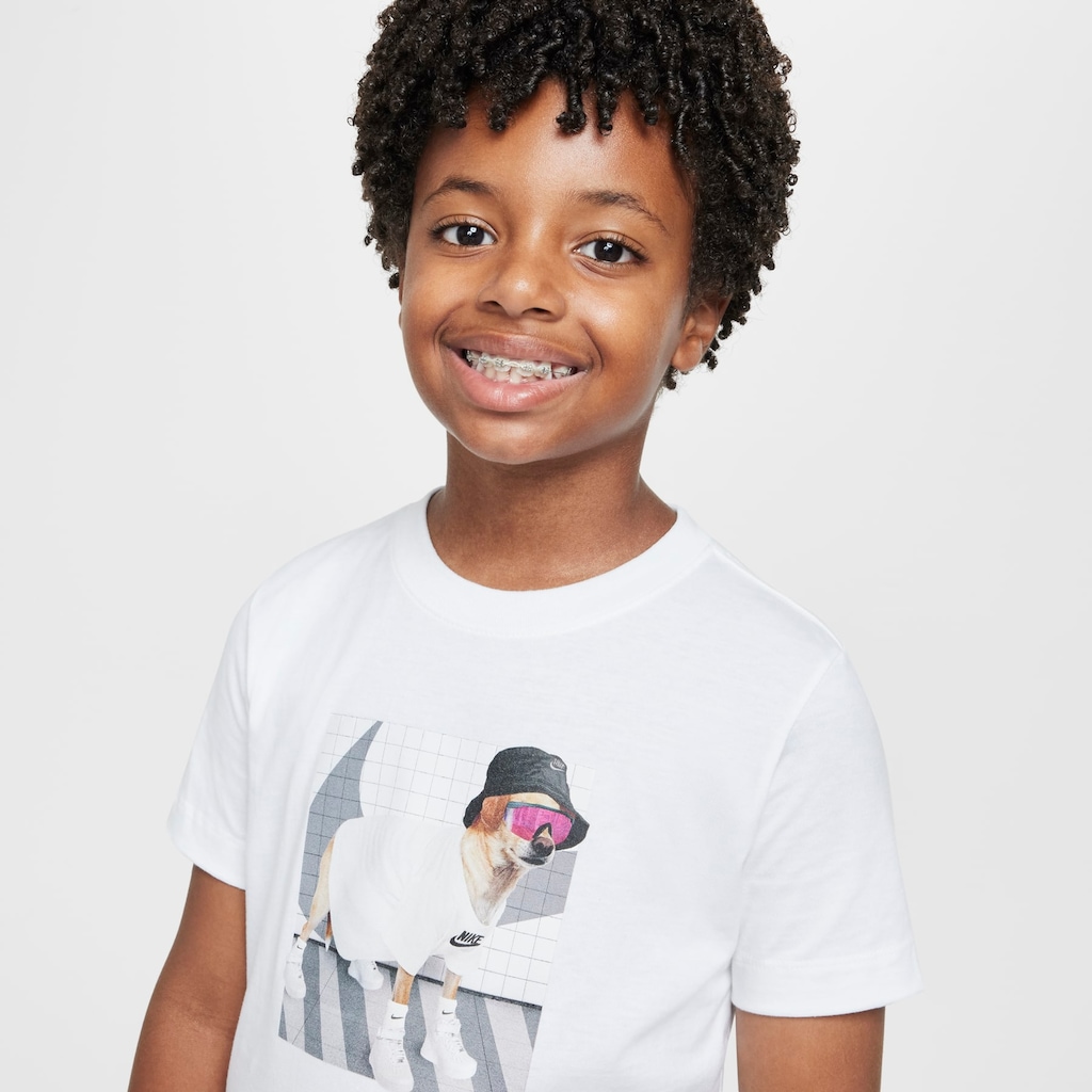 Imagem 3 do produto Camiseta Juvenil Nike Manga Curta Sportswear Adapt Boo