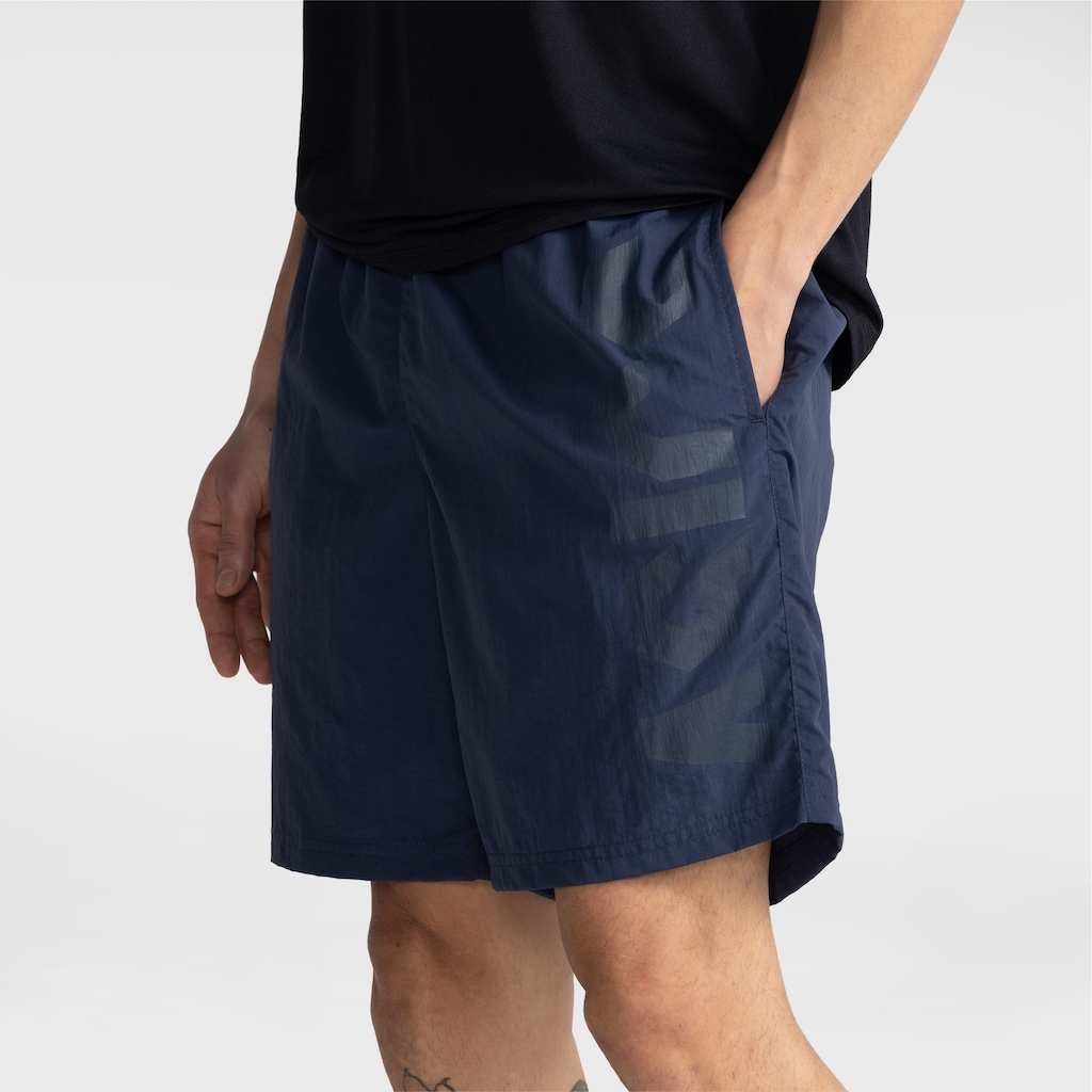 Imagem 1 do produto Bermuda Masculina ASICS Logo Estourado